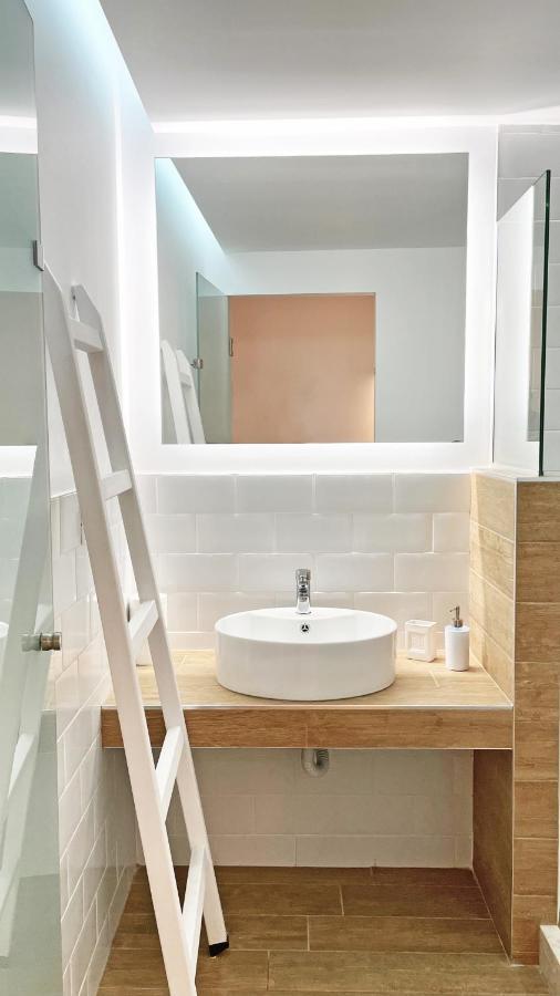 Apus Apartments Lefkáda 外观 照片